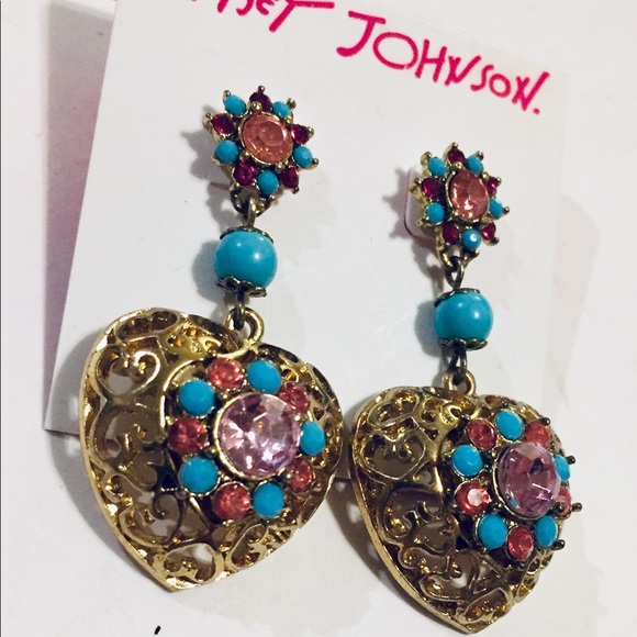 Betsey Johnson Heart Rhinestone Earrings - Picture 8 of 8